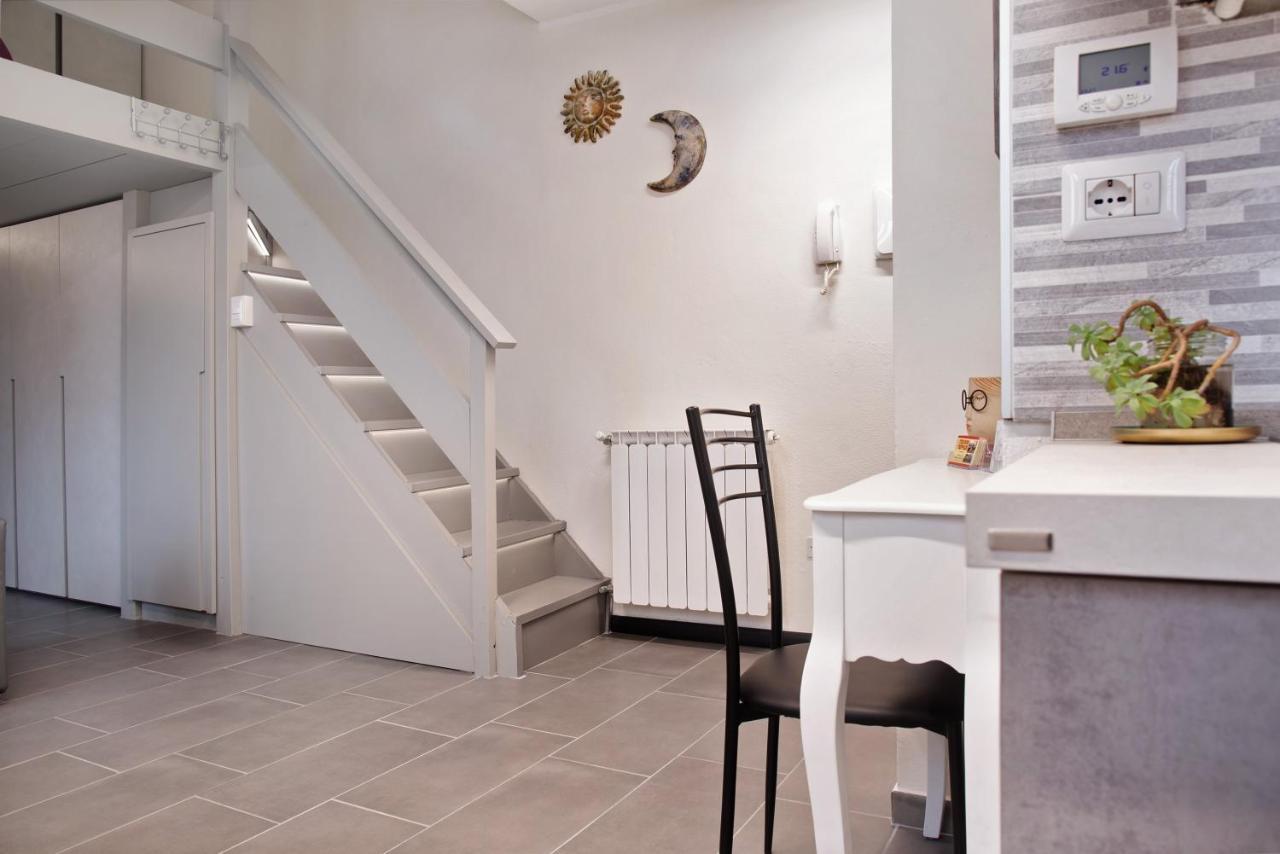 Appartement Efihouse Lago Maggiore à Luino Extérieur photo